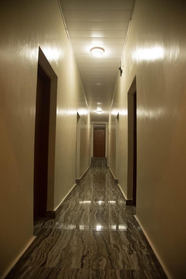 קיגאלי Avisha Town Hotel מראה חיצוני תמונה