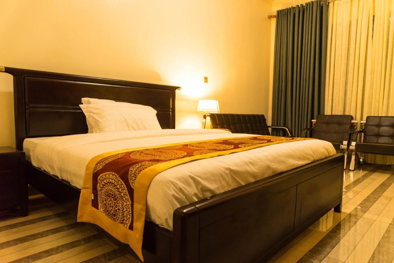 קיגאלי Avisha Town Hotel מראה חיצוני תמונה
