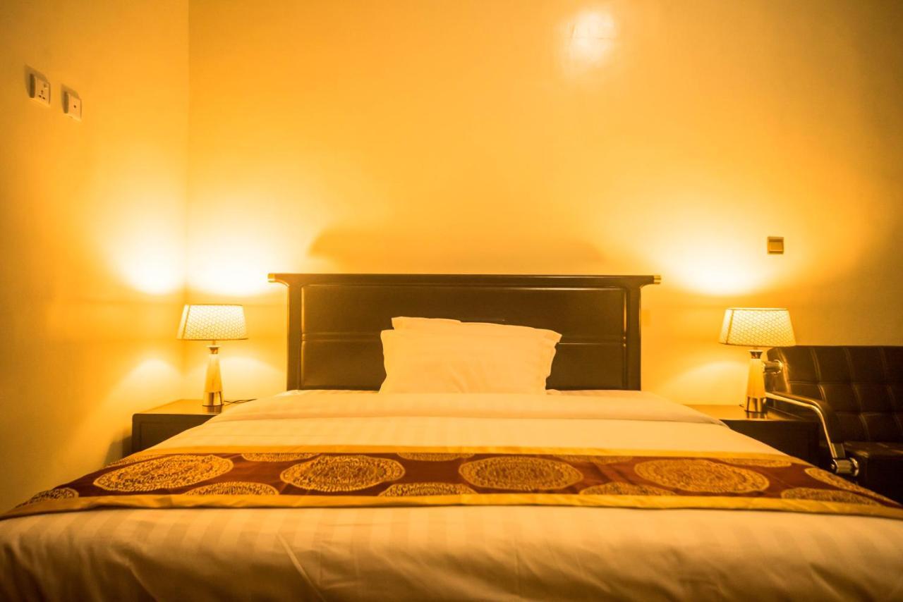 קיגאלי Avisha Town Hotel מראה חיצוני תמונה